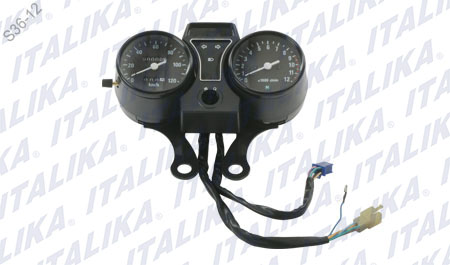 MEDIDOR CON CUBIERTAS NEGRAS