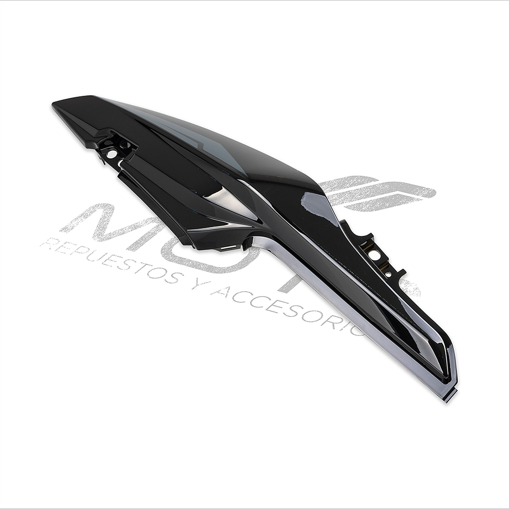 CUBIERTA COLA IZQ NEGRO