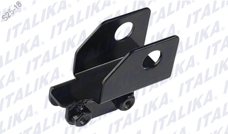 [F02040014] SOPORTE SUJECION SALPICADERA TRAS DER