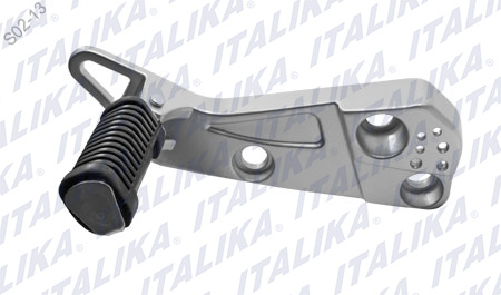 [F11010018] BASE POSAPIE PASAJERO DERECHA