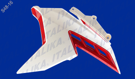 [F13011626] CUBIERTA IZQ TANQUE BLANCO PERLADO ROJO